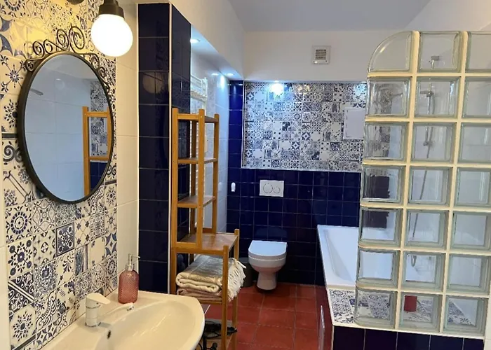 Orient Pri Hokejovom Stadione * Bratislava